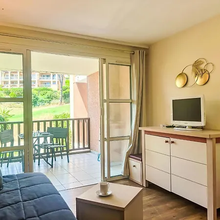 Apartamento Village Cap Esterel - L'esquinade-101 By Interhome *