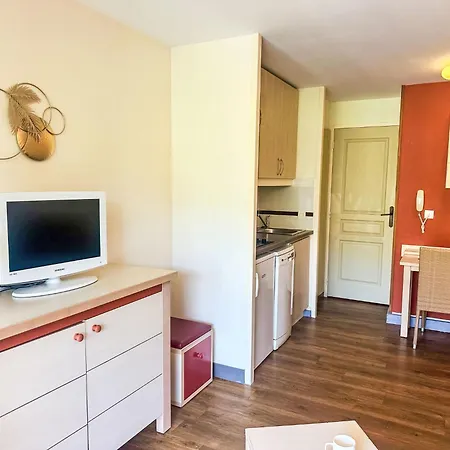 Apartamento Village Cap Esterel - L'esquinade-101 By Interhome Saint-Raphaël